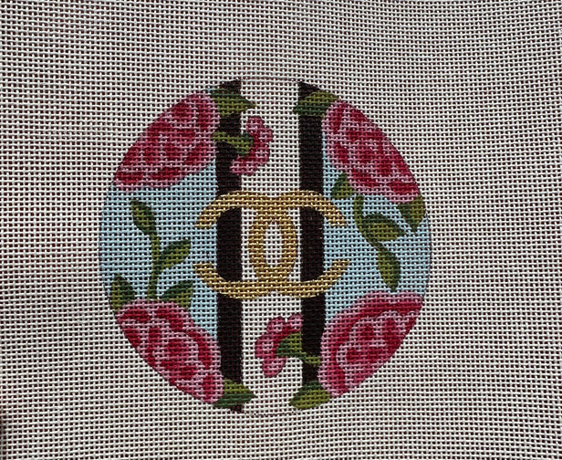 Chanel Flower Round - The Flying Needles