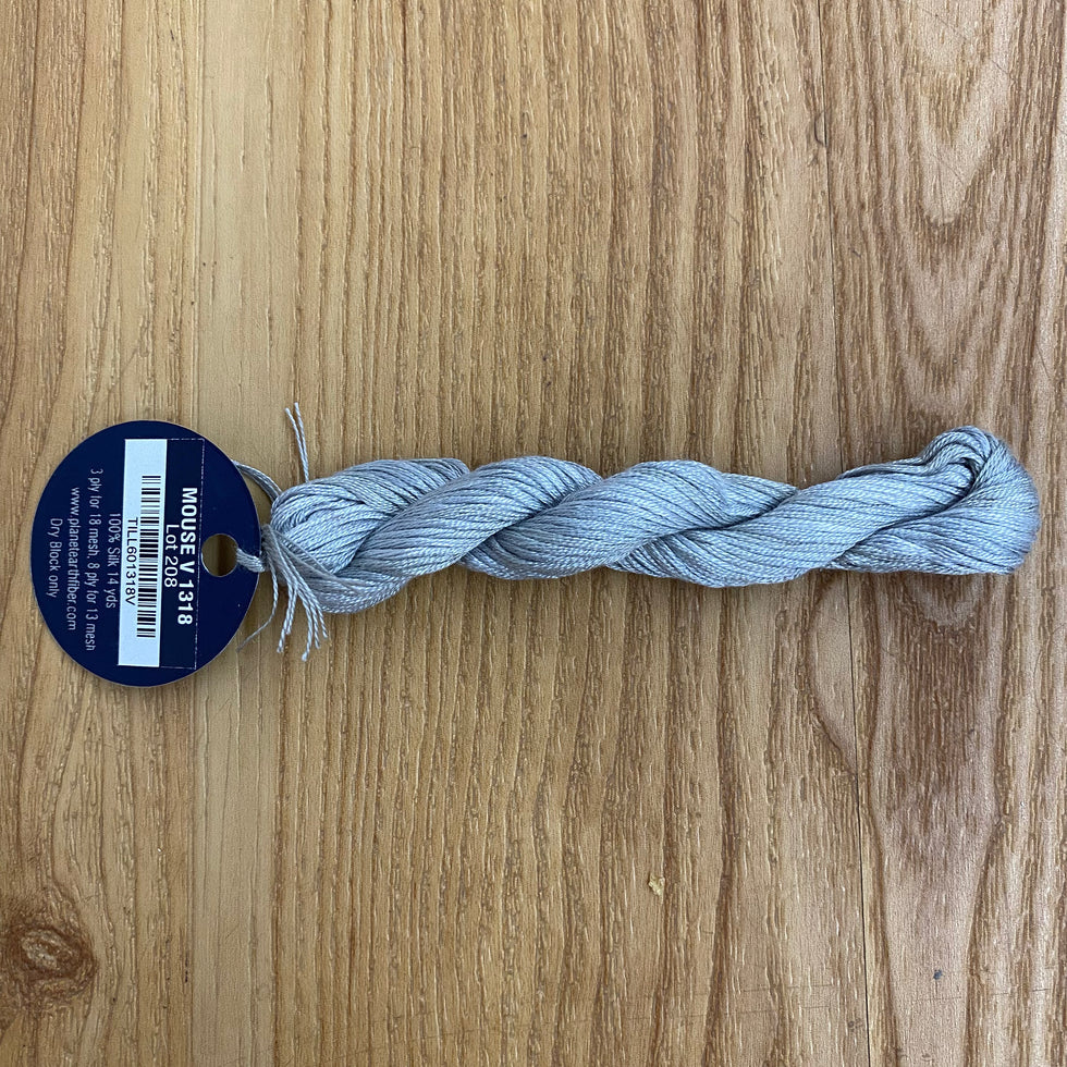 Planet Earth 6 Ply V1318 Mouse - The Flying Needles