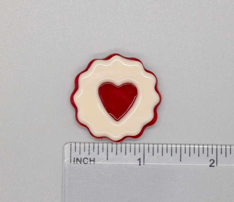 Heart Cookie Glass Needleminder - The Flying Needles