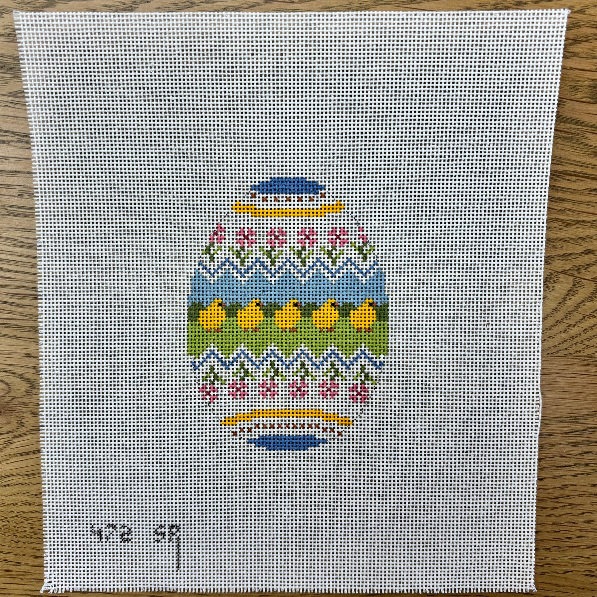 Chick Row, 4" Egg - 18 mesh