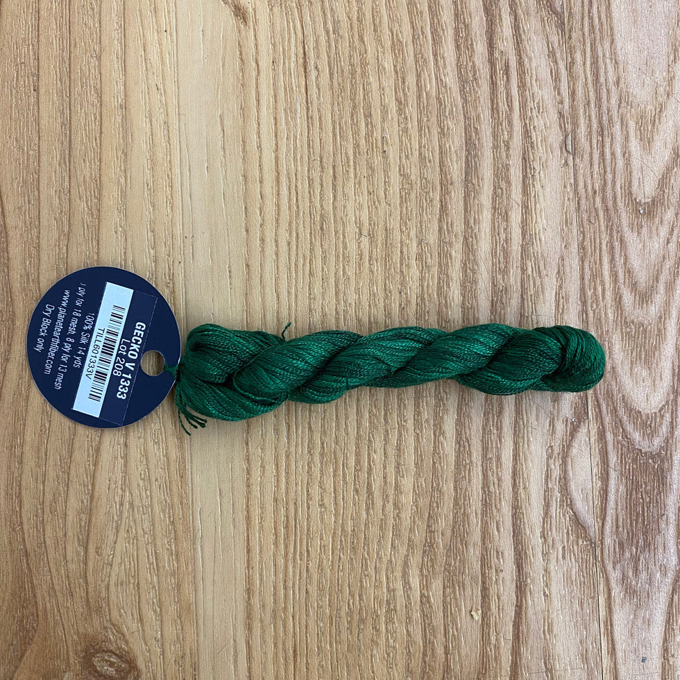 Planet Earth 6 Ply V1333 Gecko - The Flying Needles