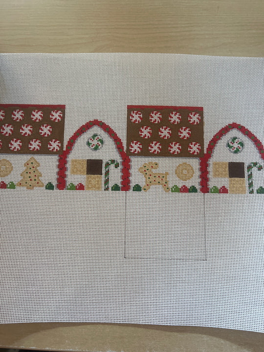 Peppermints and Spice Cookies, 3D gingerbread house - The Flying Needles