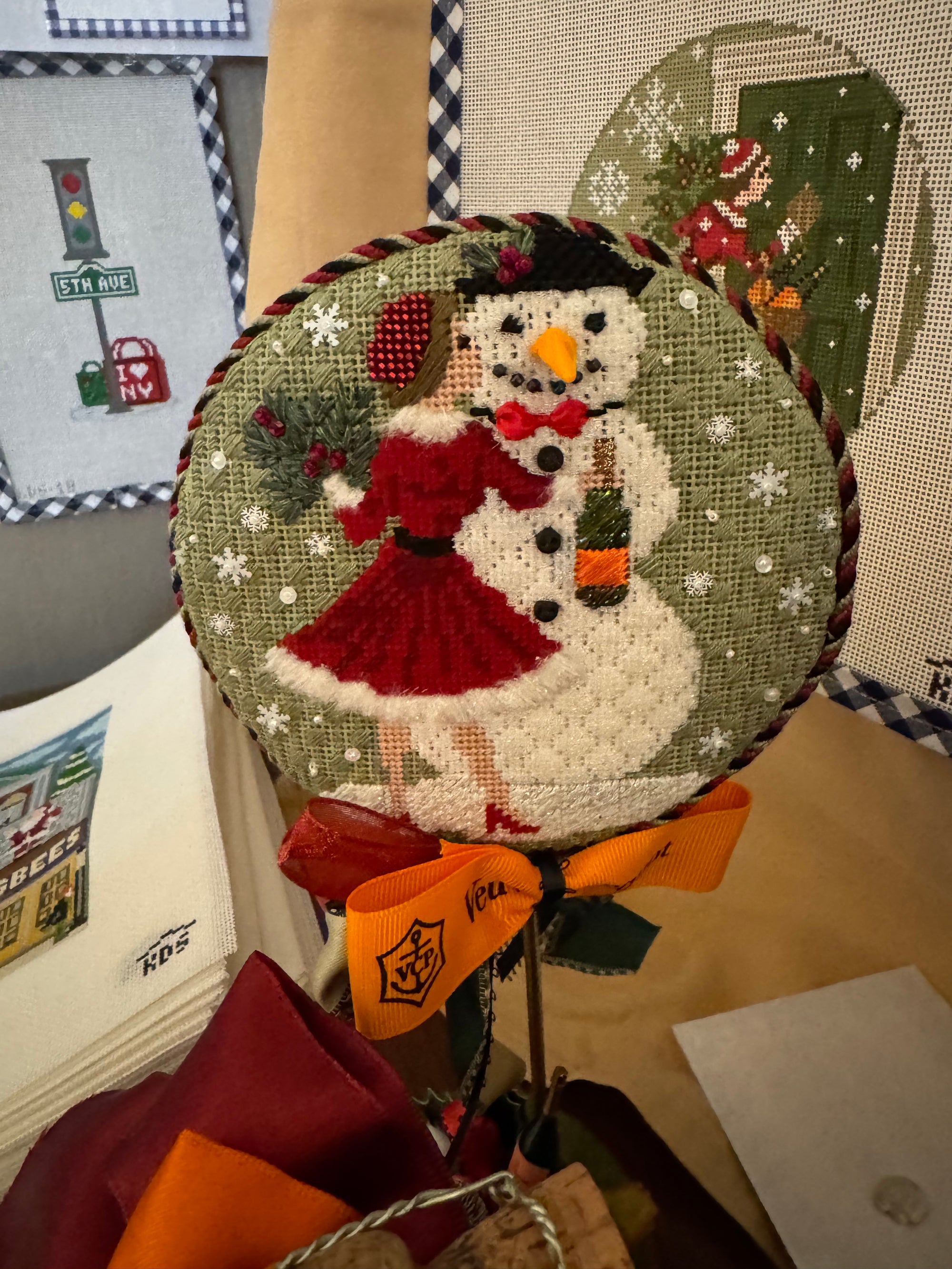 DEPOSIT - Betty Loves Bubbles Club - The Flying Needles