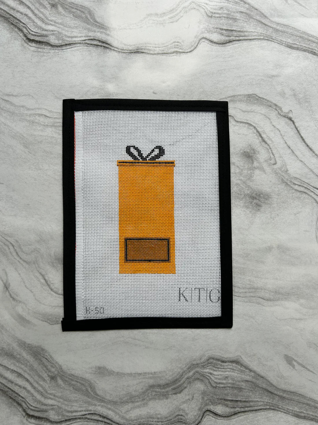 Veuve Gifts - The Flying Needles