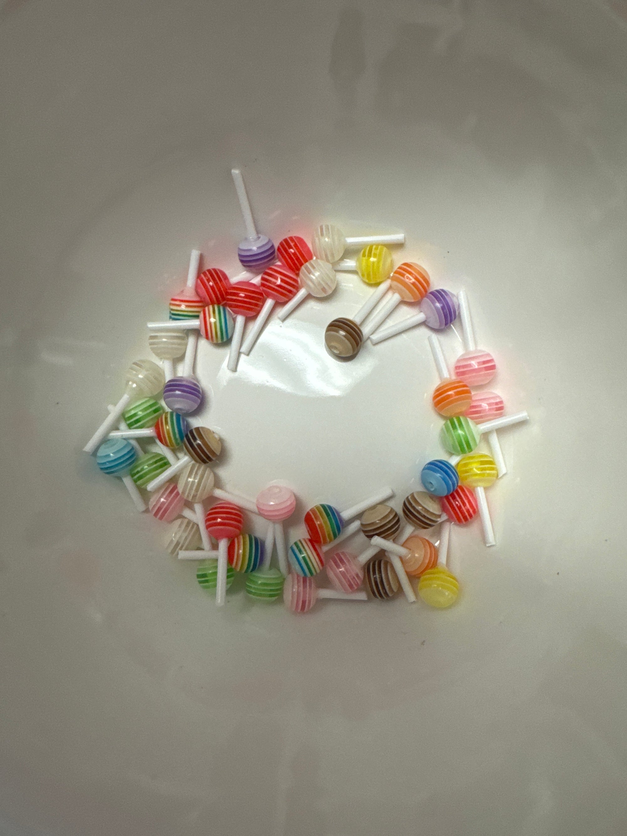 Lollipop Embellishment - The Flying Needles