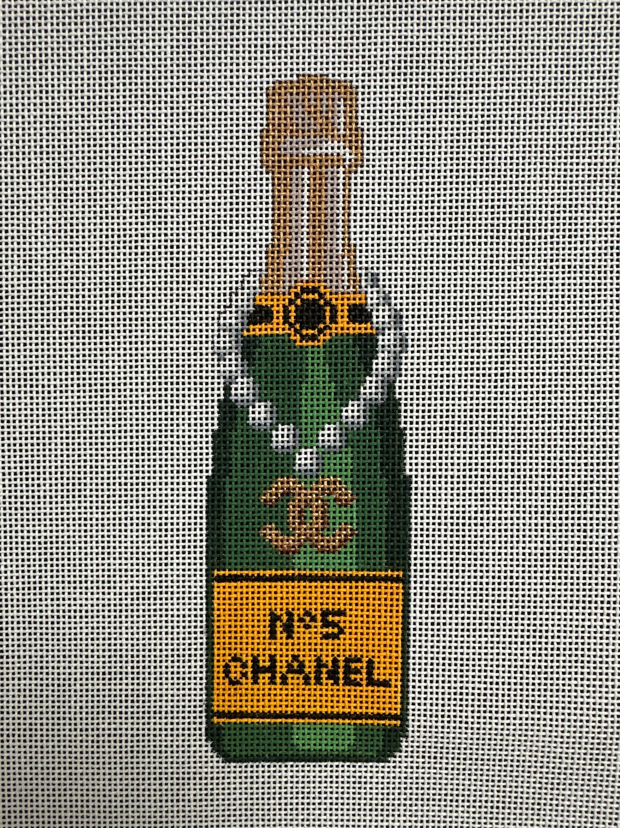 Veuve Bottle - CC No. 5 - The Flying Needles