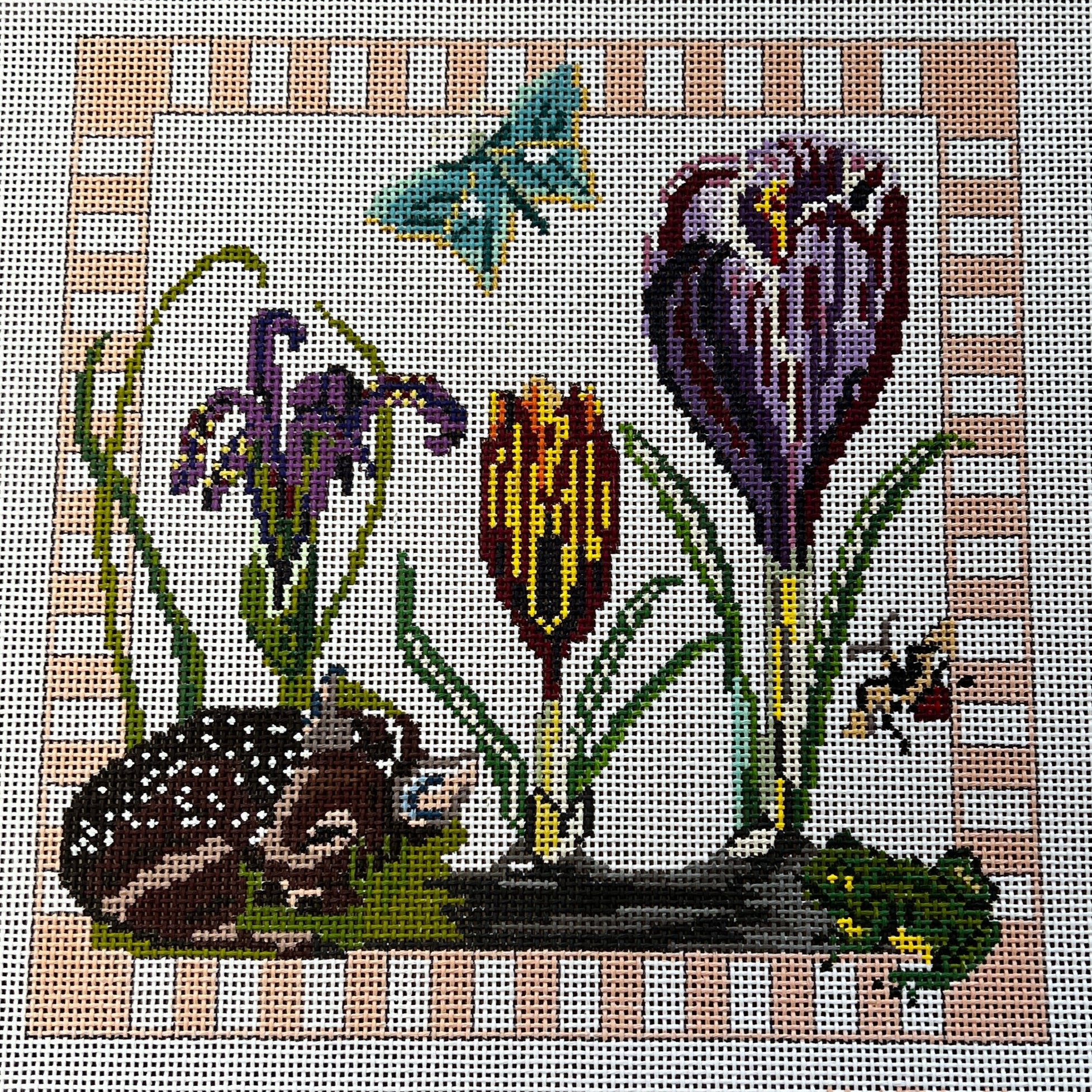 Spring Flower Pillow - The Flying Needles