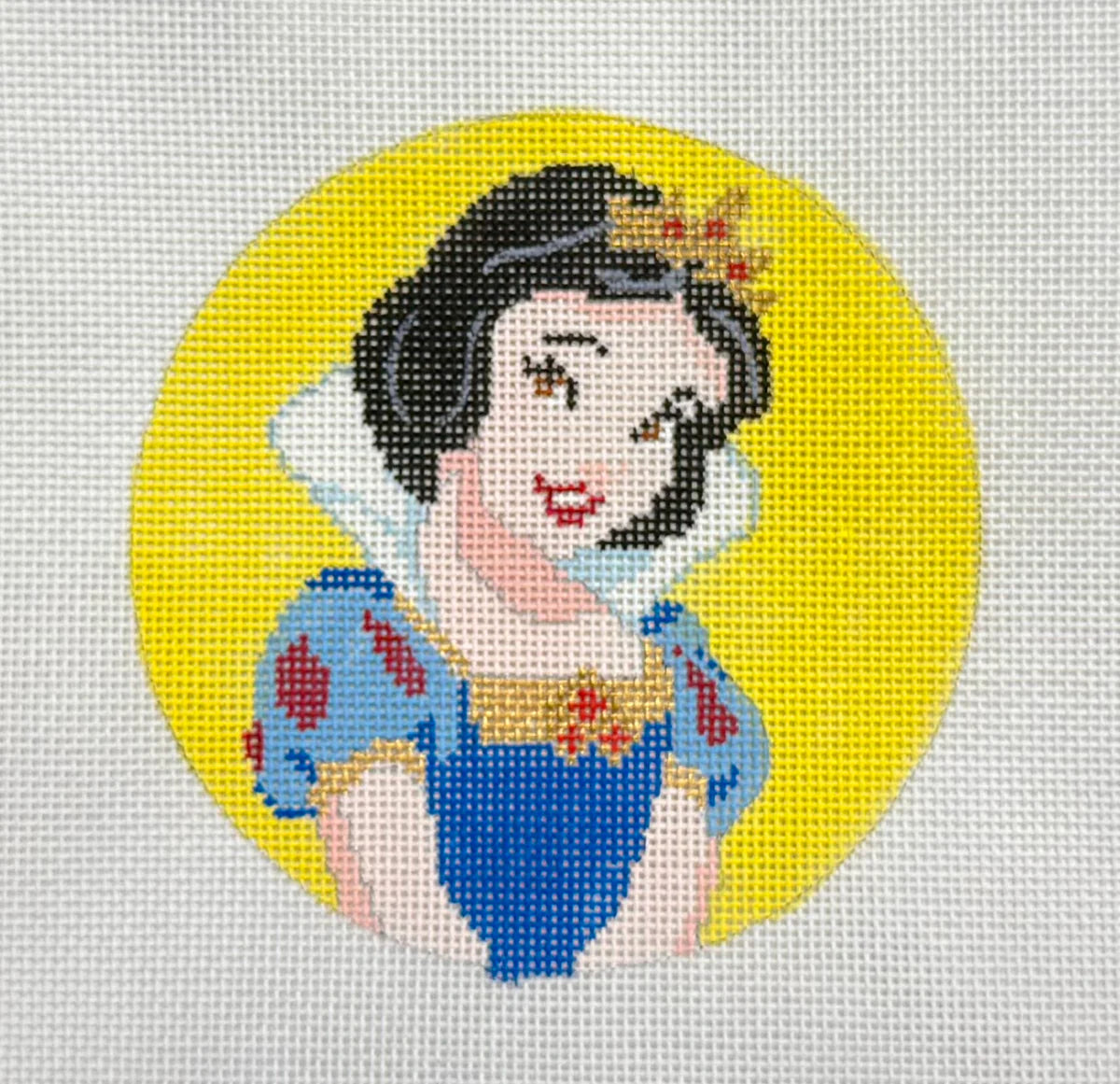 Snow White Canvas - The Flying Needles