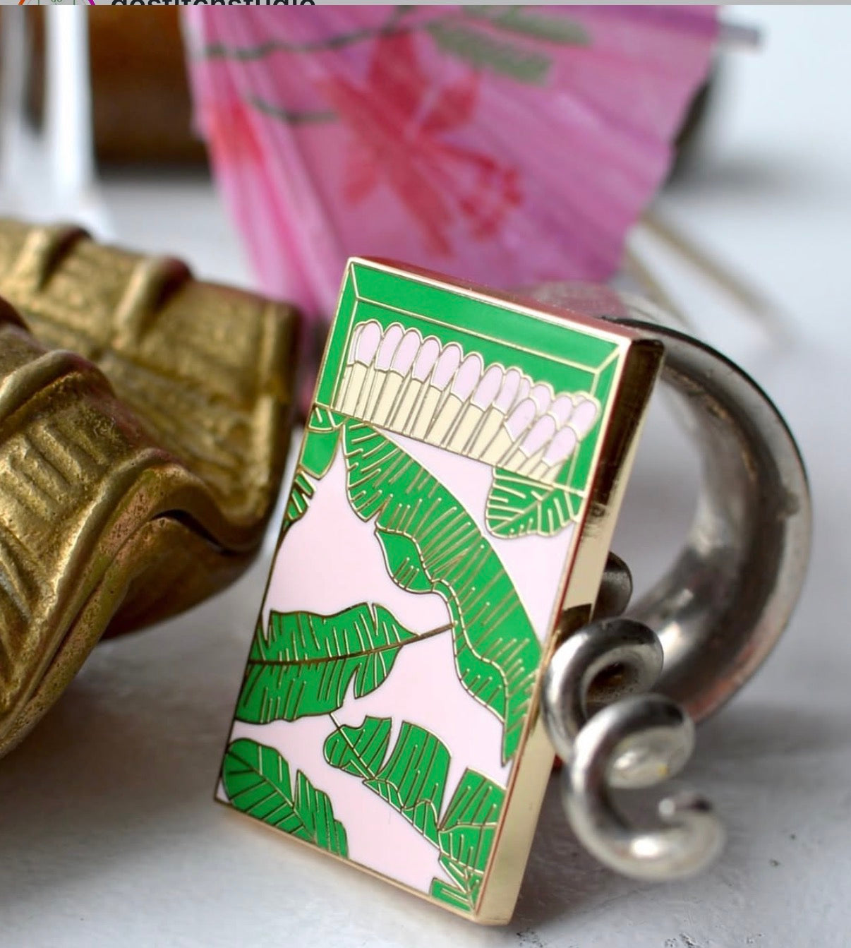 Palm Beach Matchbox Needleminder - The Flying Needles