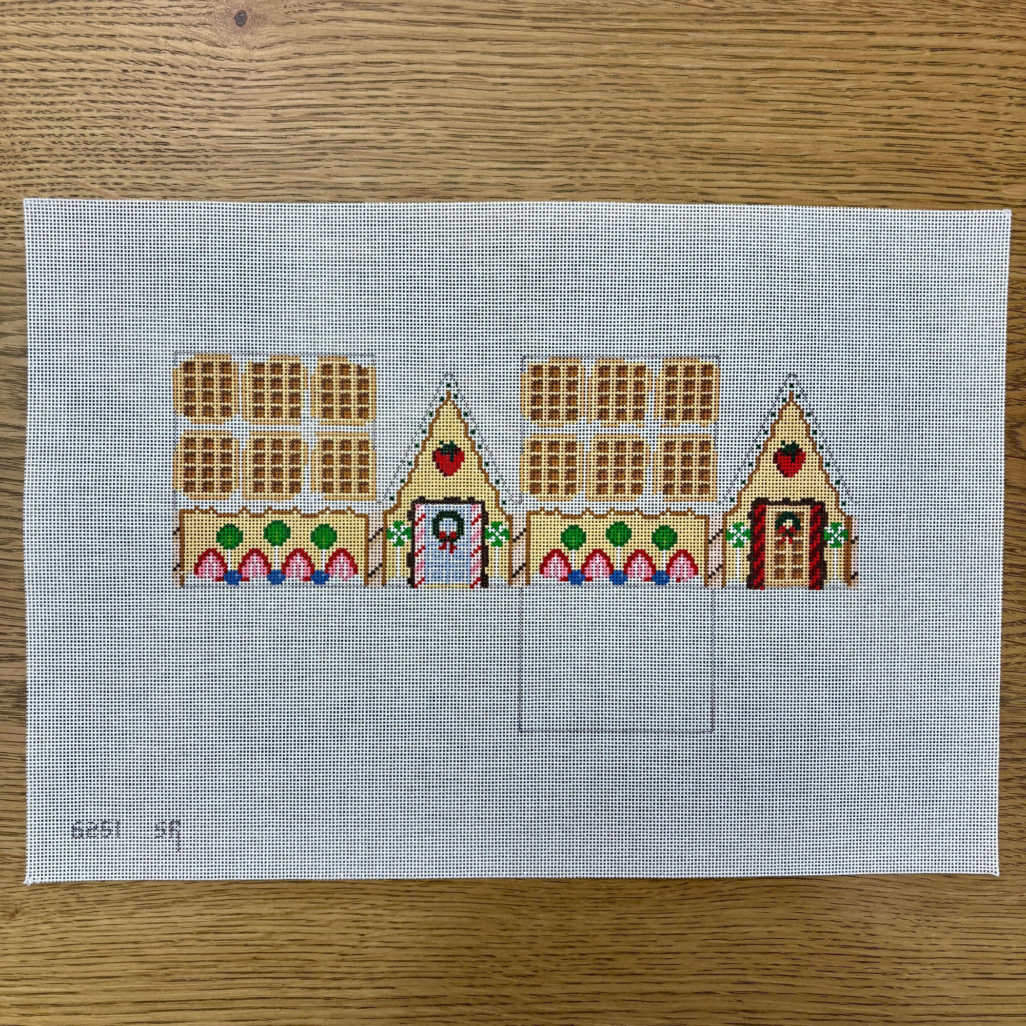 Strawberry Waffle, 3D Gingerbread House - 18 mesh - The Flying Needles