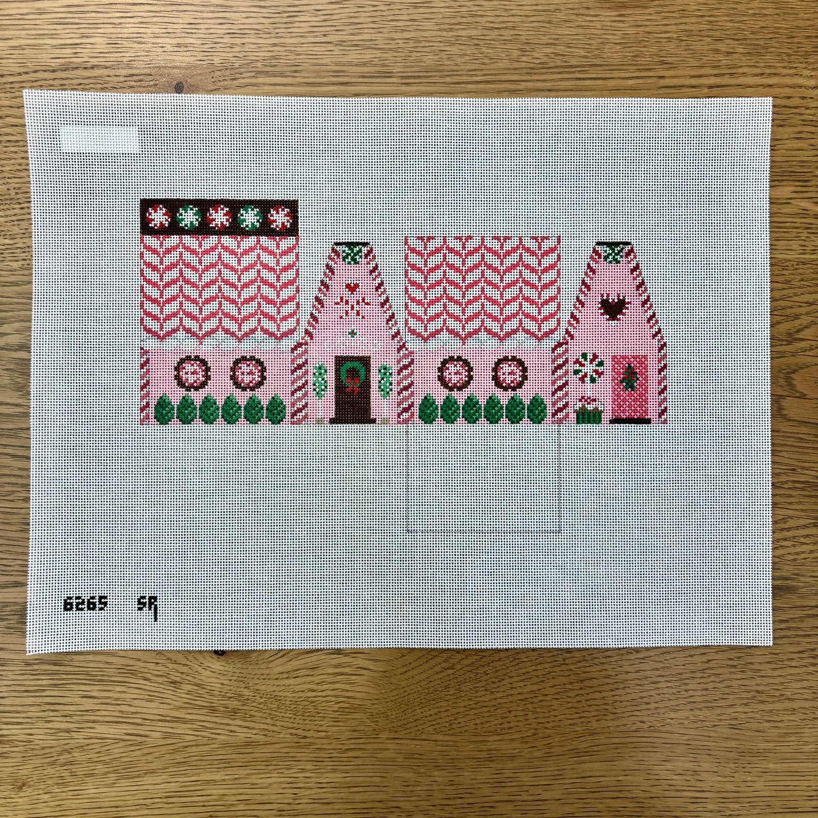 3D Peppermint Gingerbread House - The Flying Needles