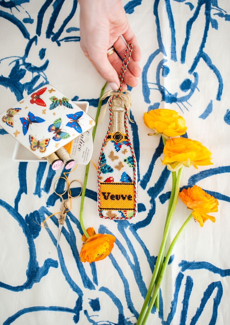 Veuve Bottle - Farfalla - The Flying Needles