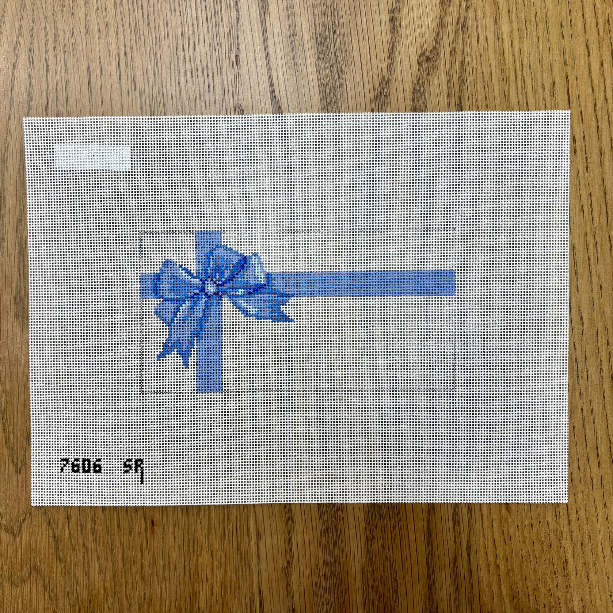 Blue Bow Present, Everyday Clutch Insert - The Flying Needles