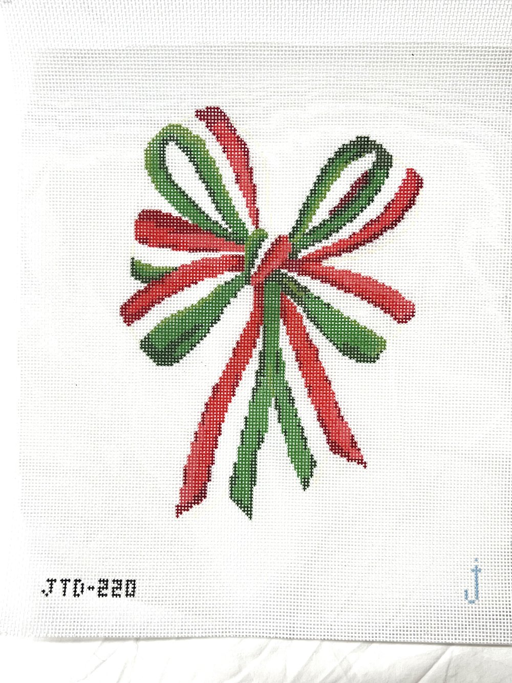 Bow Tree Topper - The Flying Needles