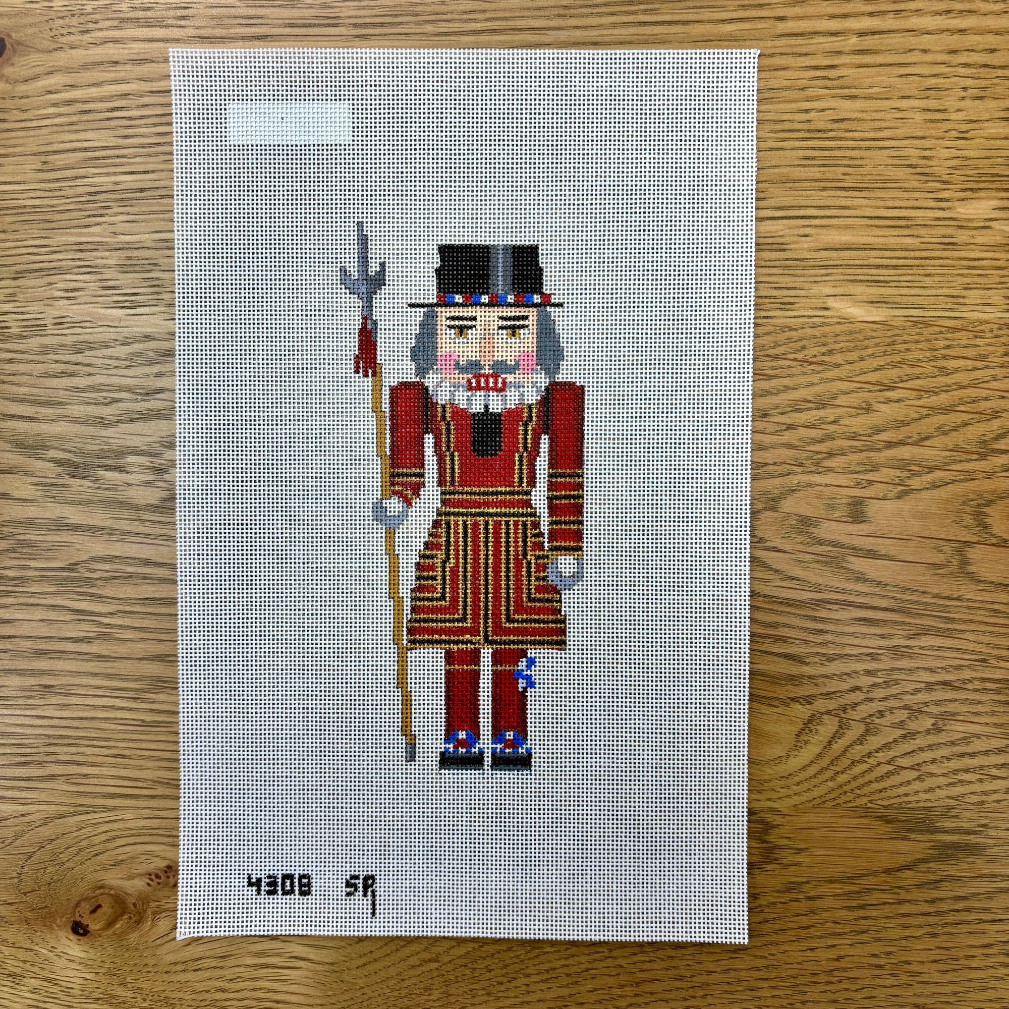 Nutcracker, Beefeater - 18 mesh