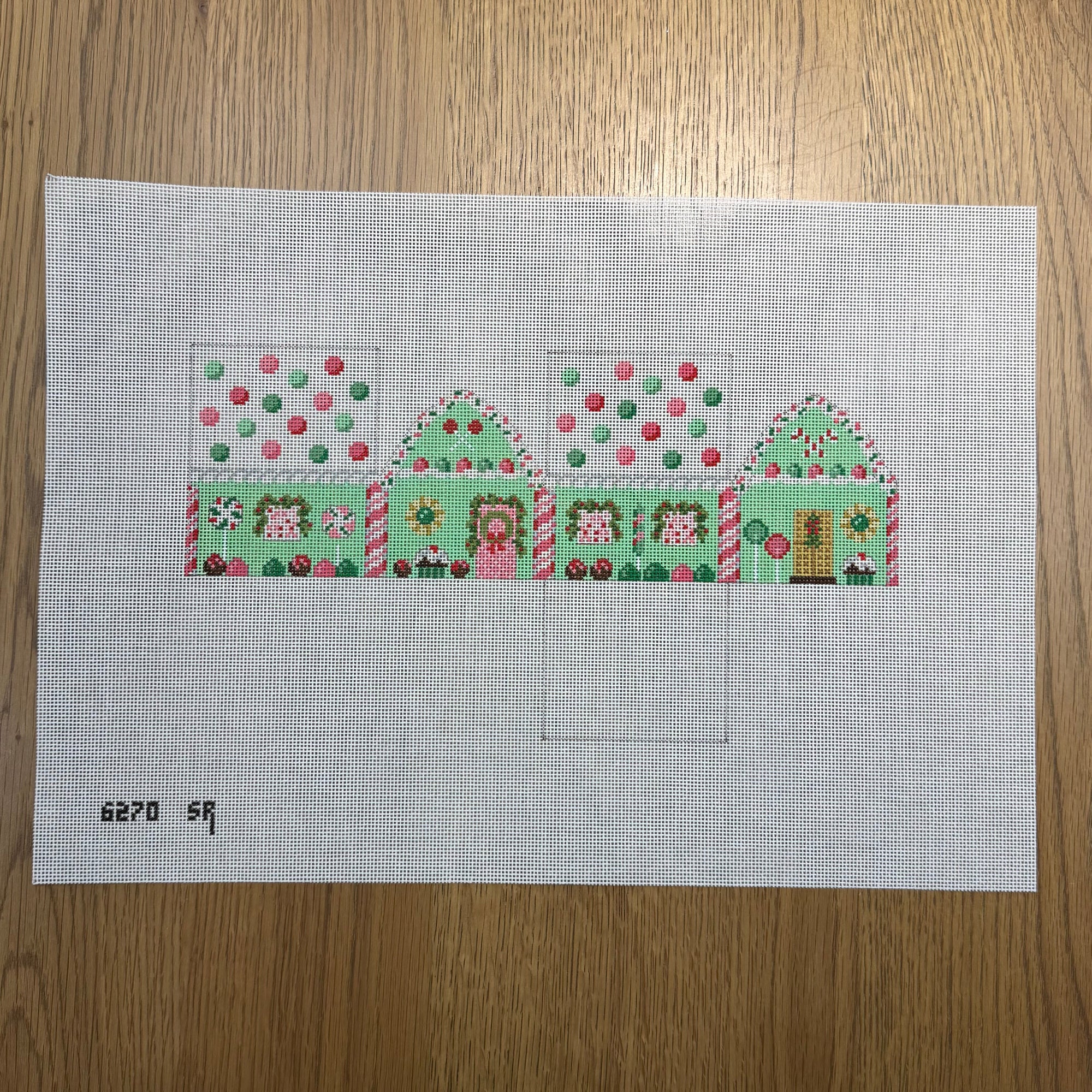Pink &amp; Green Mints, 3D Gingerbread House - 18 mesh