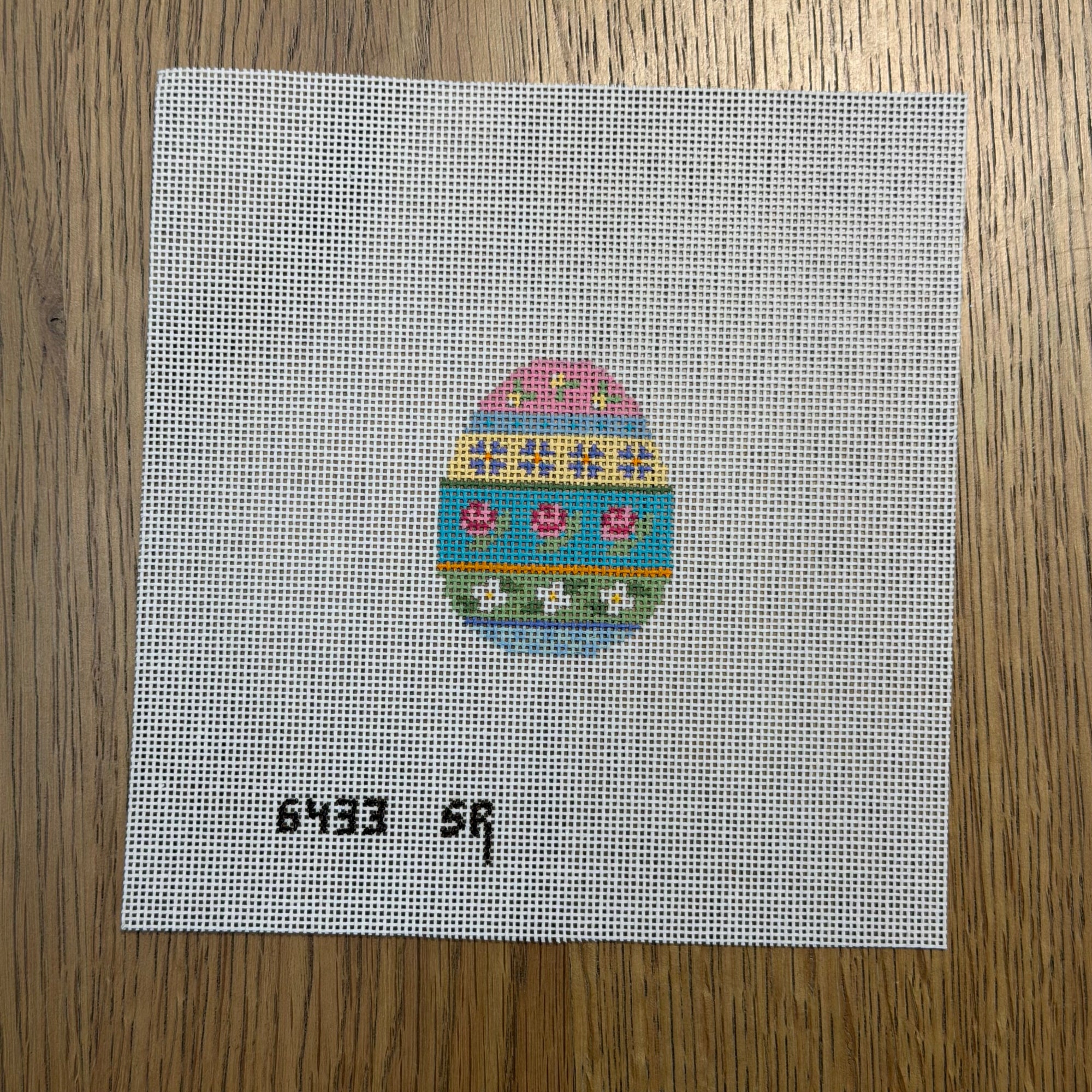 Rose Stripe, Small Egg - 18 mesh