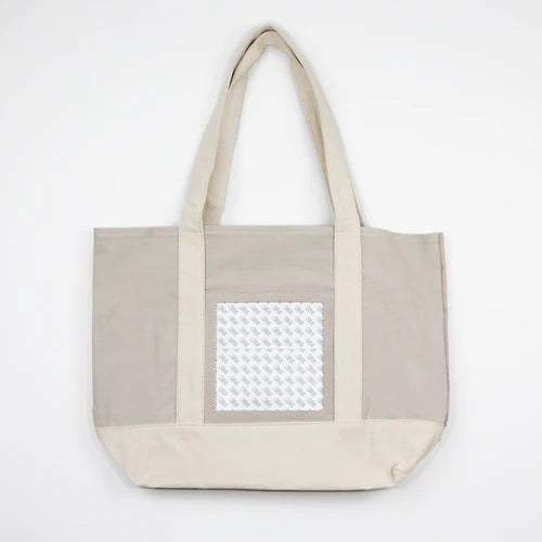 Self Finishing Canvas Tote with Insert - The Flying Needles