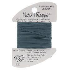 Neon Rays N30 Dark Forest Green - The Flying Needles