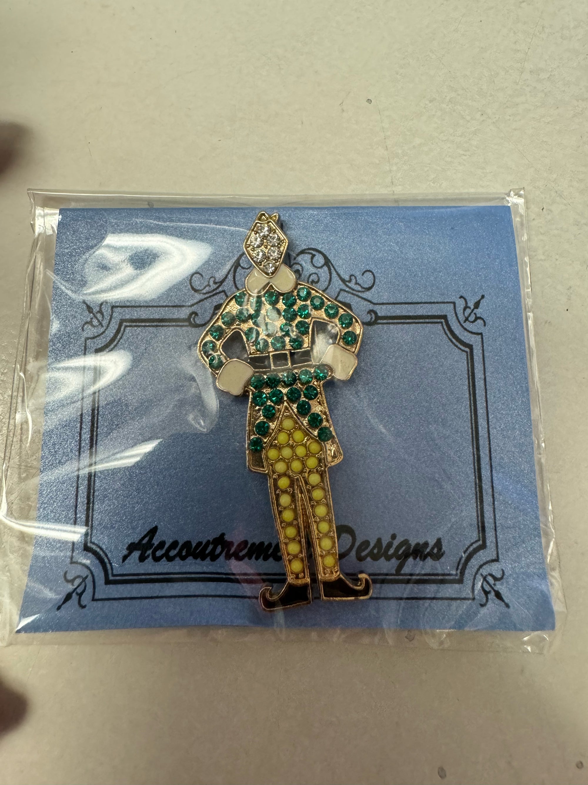 Buddy the elf Needleminder - The Flying Needles