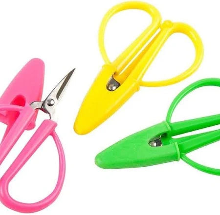 Mini Super Snips - The Flying Needles
