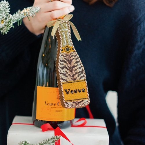 Veuve Bottle - Tiger - The Flying Needles