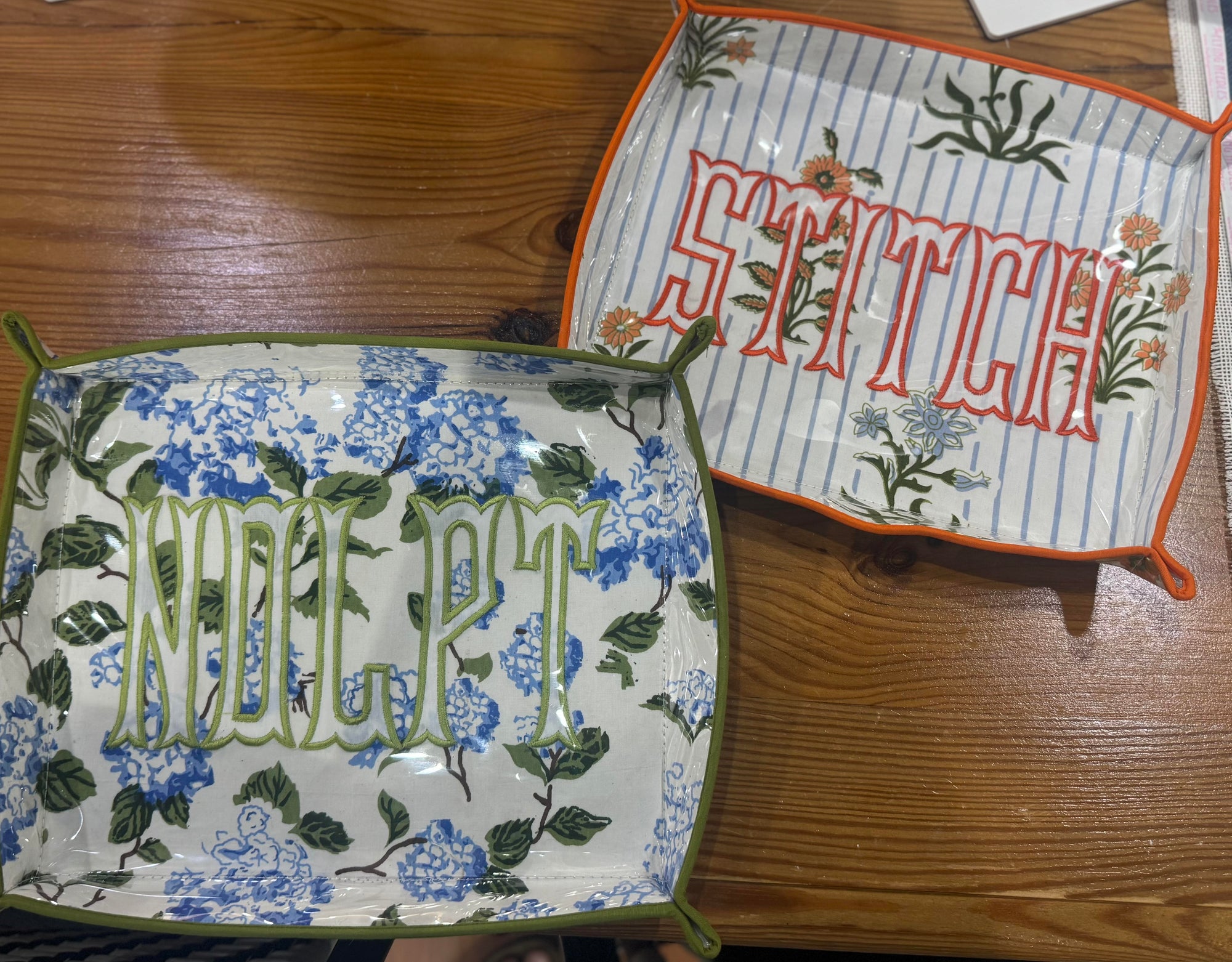 Project Tray - The Flying Needles