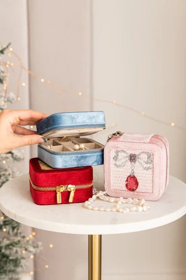 4" Rachel Barri Jewelry Box - The Flying Needles