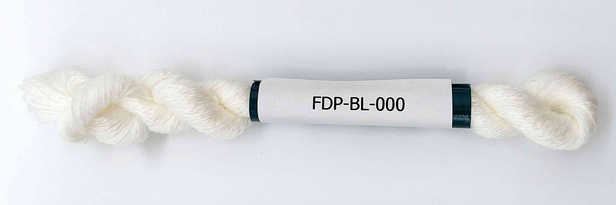 Bella Lusso Merino Wool 000 Blanc - The Flying Needles