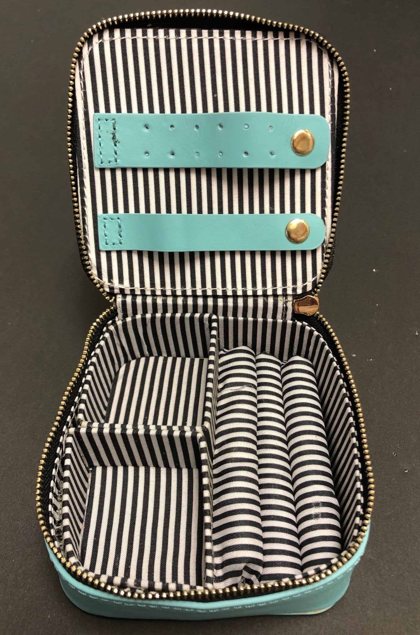 Jewelry Travel Case - The Flying Needles