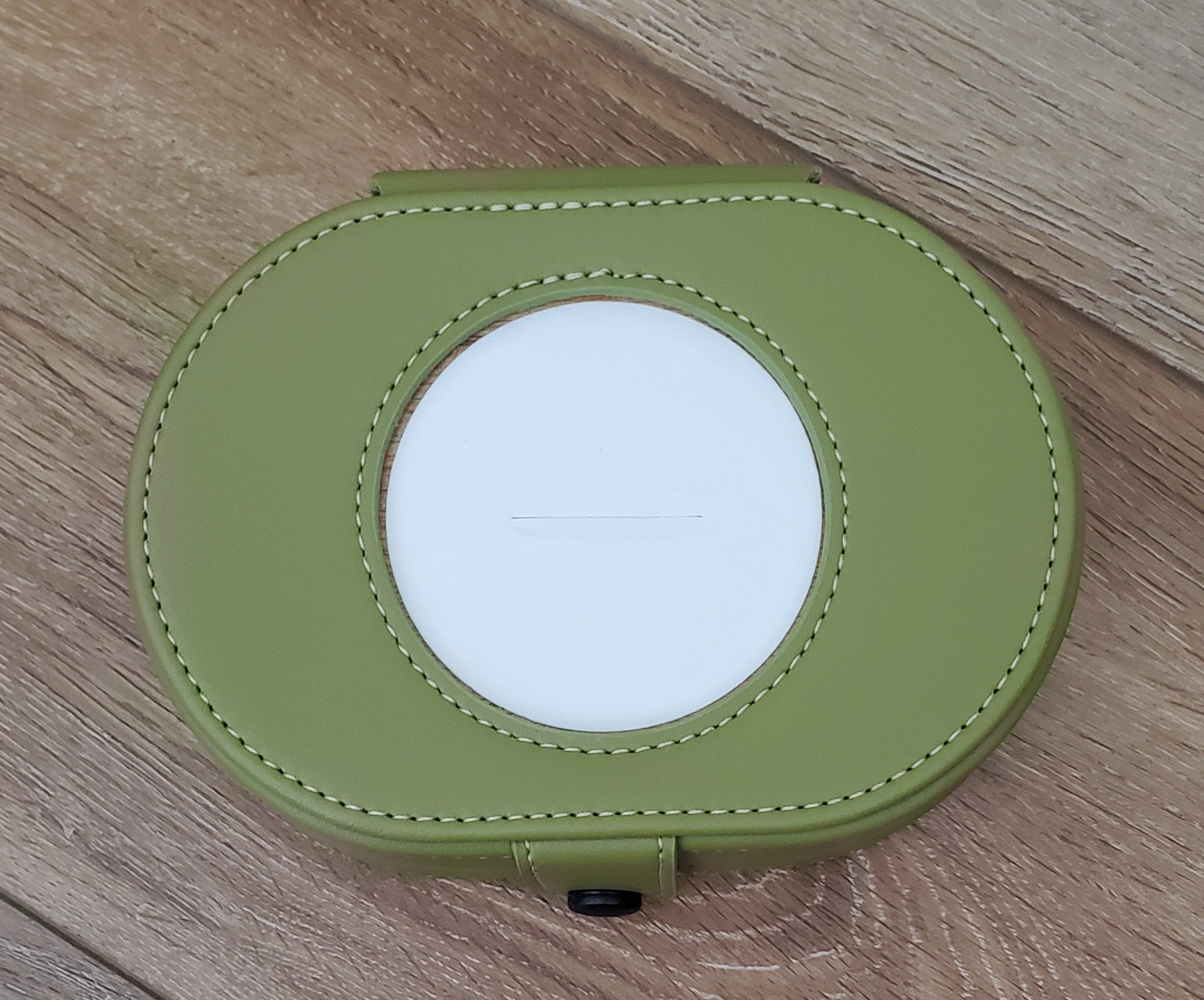 Leather Needle Box - The Flying Needles